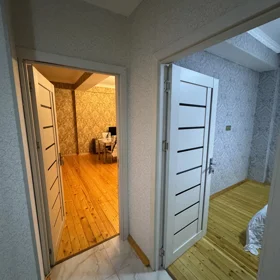In Khirdalan 65.0 m² apartment is for rent - Image 9