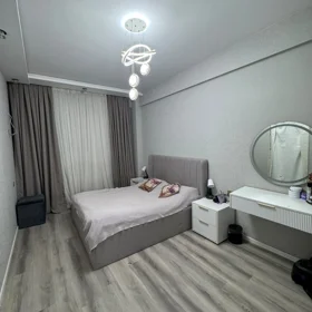 In Baku 67.0 m² apartment is for sale - Image 3
