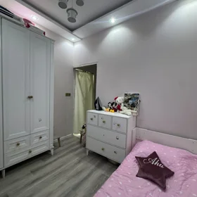 In Baku 67.0 m² apartment is for sale - Image 4