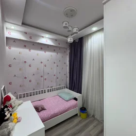 In Baku 67.0 m² apartment is for sale - Image 5