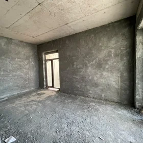 In Baku 250.0 m² apartment is for sale - Image 2