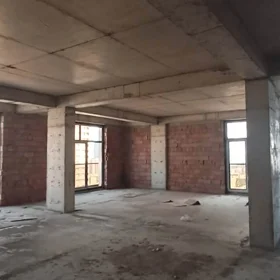 In Baku 195.0 m² apartment is for sale - Image 7