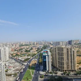 In Baku 178.0 m² apartment is for sale - Image 2