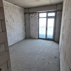 In Baku 178.0 m² apartment is for sale - Image 3