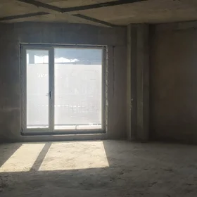 In Baku 225.0 m² apartment is for sale - Image 5