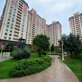 In Baku 86.0 m² apartment is for sale - Image 3