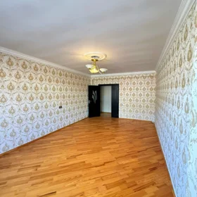 In Baku 107.0 m² apartment is for sale - Image 5