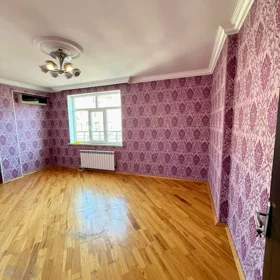 In Baku 107.0 m² apartment is for sale - Image 9