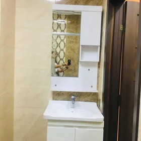 In Baku 70.0 m² apartment is for rent - Image 2