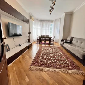 In Baku 86.0 m² apartment is for sale - Image 3