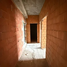 In Baku 67.0 m² apartment is for sale - Image 9