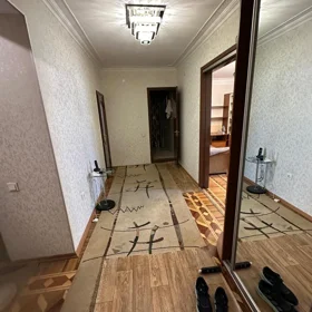 In Baku 80.0 m² apartment is for rent - Image 5