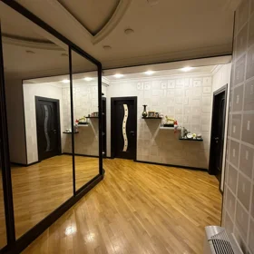 In Baku 105.0 m² apartment is for rent - Image 3