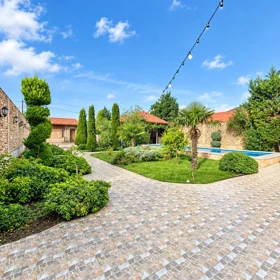 In Baku 170.0 m² house with 4.0 rooms is for sale - Image 5