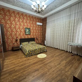 In Baku 170.0 m² house with 4.0 rooms is for sale - Image 7