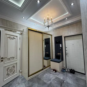 In Baku 127.0 m² apartment is for rent - Image 3