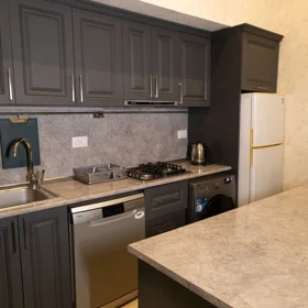 In Baku 90.0 m² apartment is for rent - Image 4