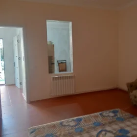 In Baku 50.0 m² apartment is for rent - Image 3