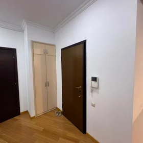 In Baku 100.0 m² commercial is for rent - Image 6