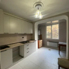 In Sabunçu rayonu 60.0 m² apartment is for sale - Image 2