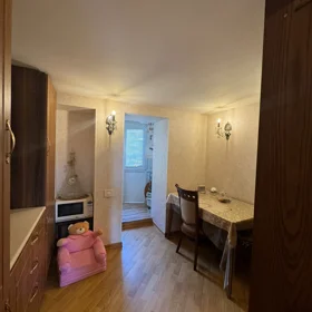 In Baku 95.0 m² apartment is for sale - Image 8