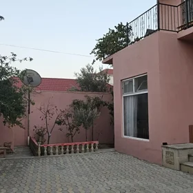 In nan 165.0 m² house with 5.0 rooms is for sale - Image 10