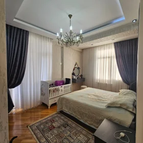 In Baku 120.0 m² apartment is for sale - Image 6