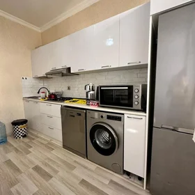 In Baku 75.0 m² apartment is for rent - Image 6