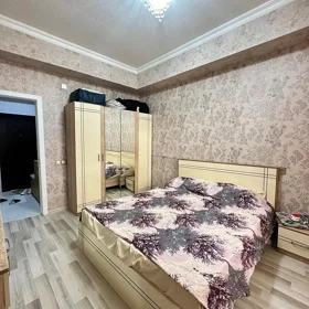 In Baku 75.0 m² apartment is for rent - Image 9