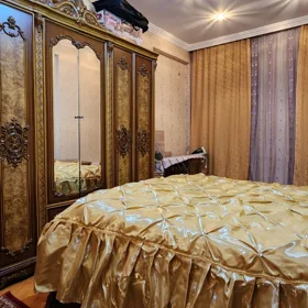 In Baku 130.0 m² apartment is for sale - Image 8