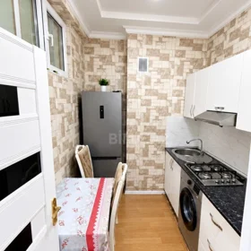 In Khirdalan 50.0 m² apartment is for rent - Image 5