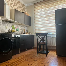 In Baku 80.0 m² apartment is for sale - Image 6