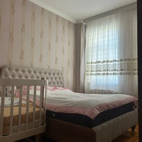 In Baku 80.0 m² apartment is for sale - Image 8