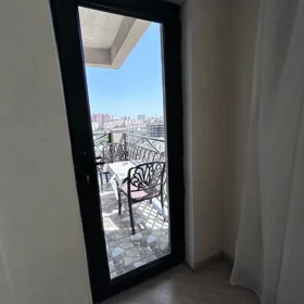 In Baku 100.0 m² apartment is for rent - Image 2