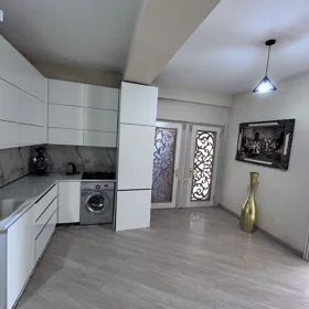 In Baku 100.0 m² apartment is for rent - Image 7