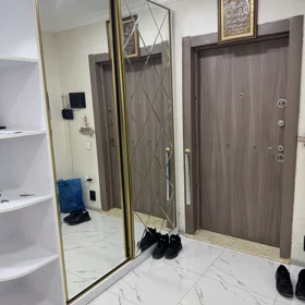 In Baku 196.0 m² apartment is for sale - Image 5