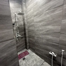 In Baku 80.0 m² apartment is for rent - Image 7