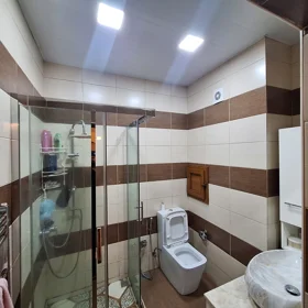 In Khirdalan 114.0 m² apartment is for sale - Image 4