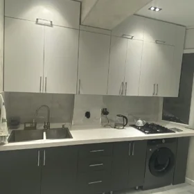 In Baku 60.0 m² apartment is for rent - Image 3
