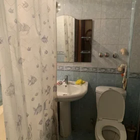 In Baku 70.0 m² apartment is for sale - Image 3