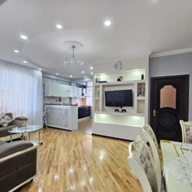 In Khirdalan 73.0 m² apartment is for sale - Image 2