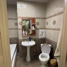 In Baku 65.0 m² apartment is for rent - Image 9