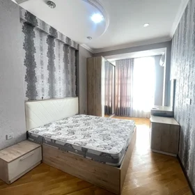 In Baku 86.0 m² apartment is for rent - Image 5