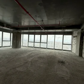 In Baku 172.0 m² apartment is for sale - Image 4