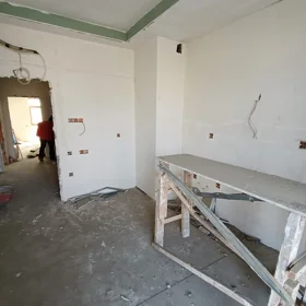 In Baku 121.0 m² apartment is for sale - Image 5