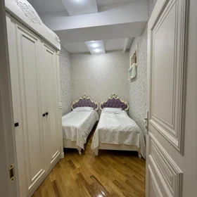 In Baku 84.0 m² apartment is for sale - Image 6