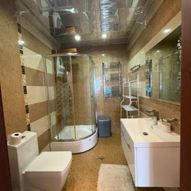 In Baku 180.0 m² apartment is for rent - Image 6