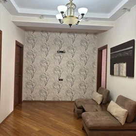 In Baku 180.0 m² apartment is for rent - Image 7