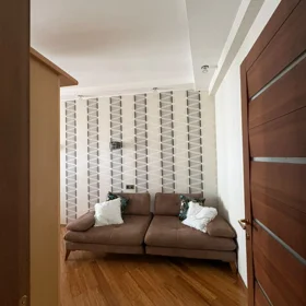 In Baku 180.0 m² apartment is for rent - Image 9