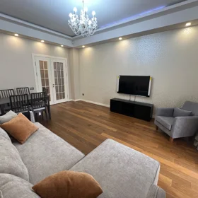 In Baku 160.0 m² apartment is for rent - Image 3